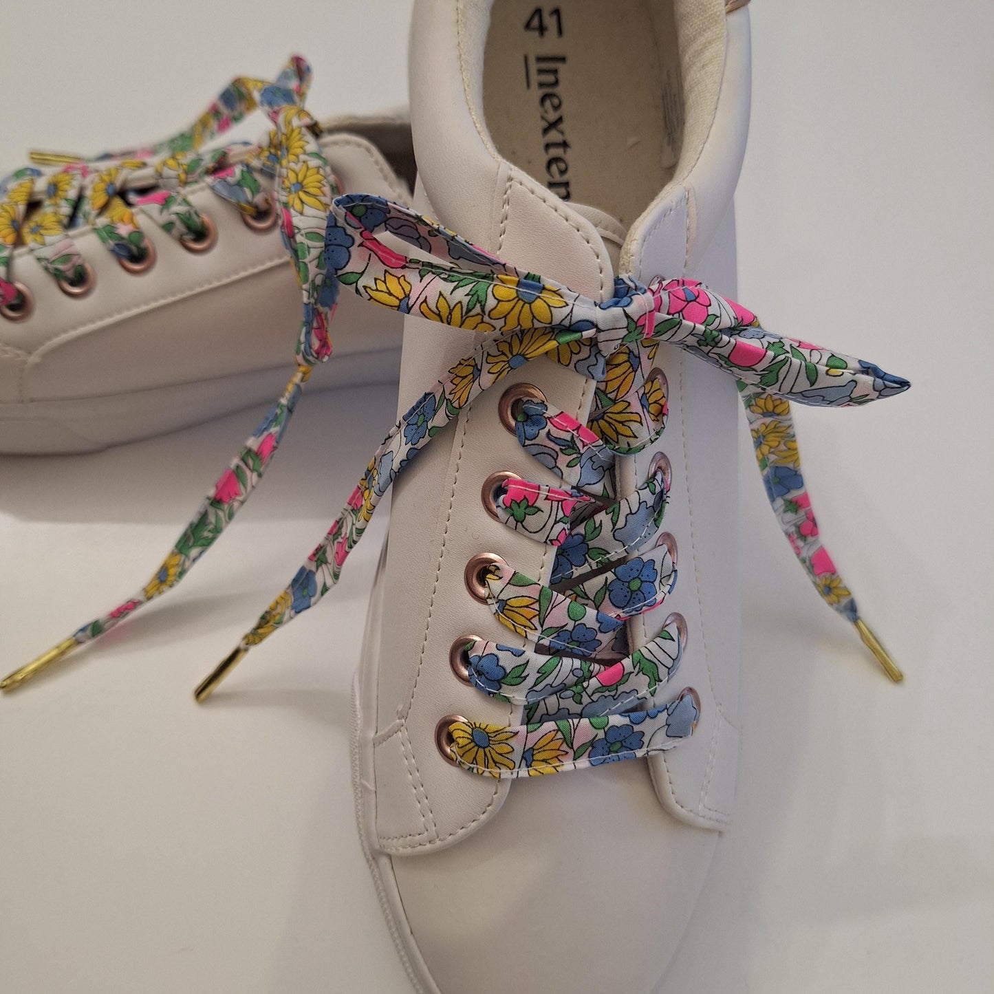 Lacets en coton Liberty fleuri : lacets faits main pour baskets, bottes et chaussures tendance