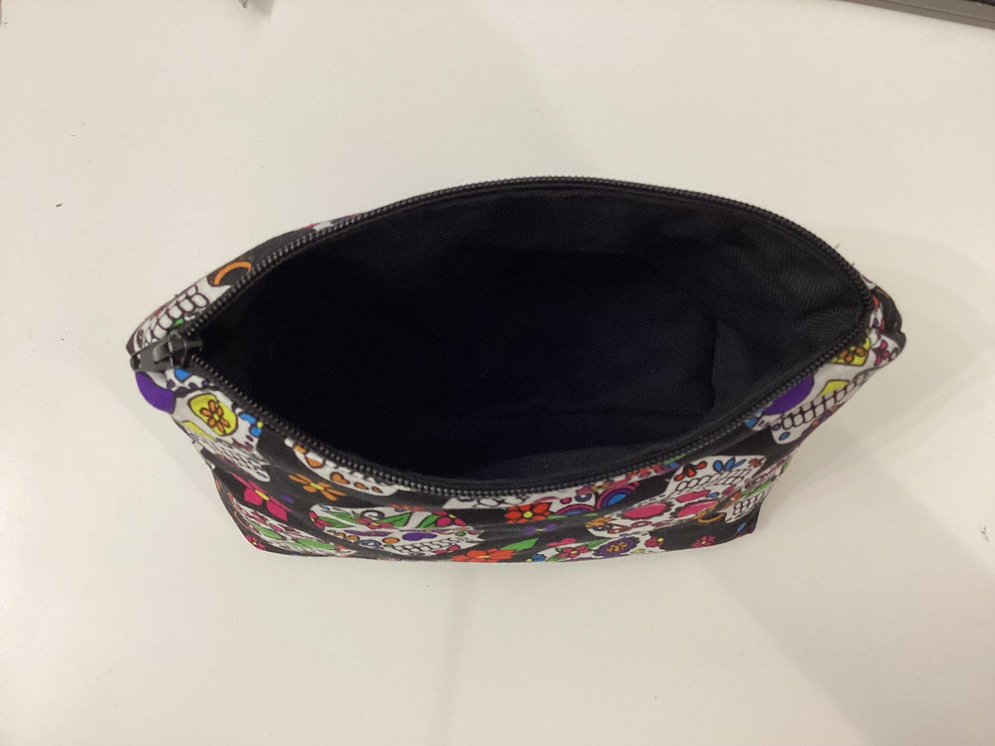 trousse à maquillage tête de mort