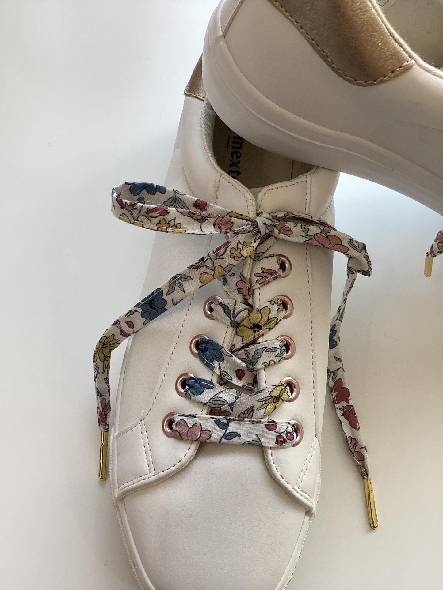 Lacets fleuri en tissu coton