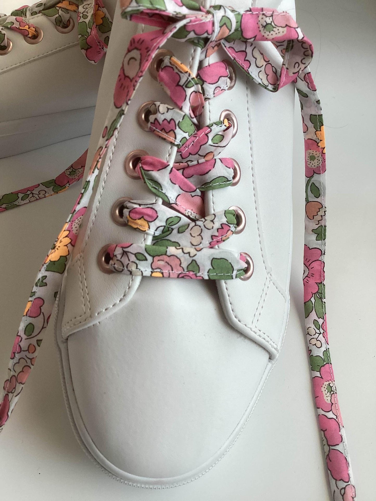 Lacets  fleuri LIBERTY