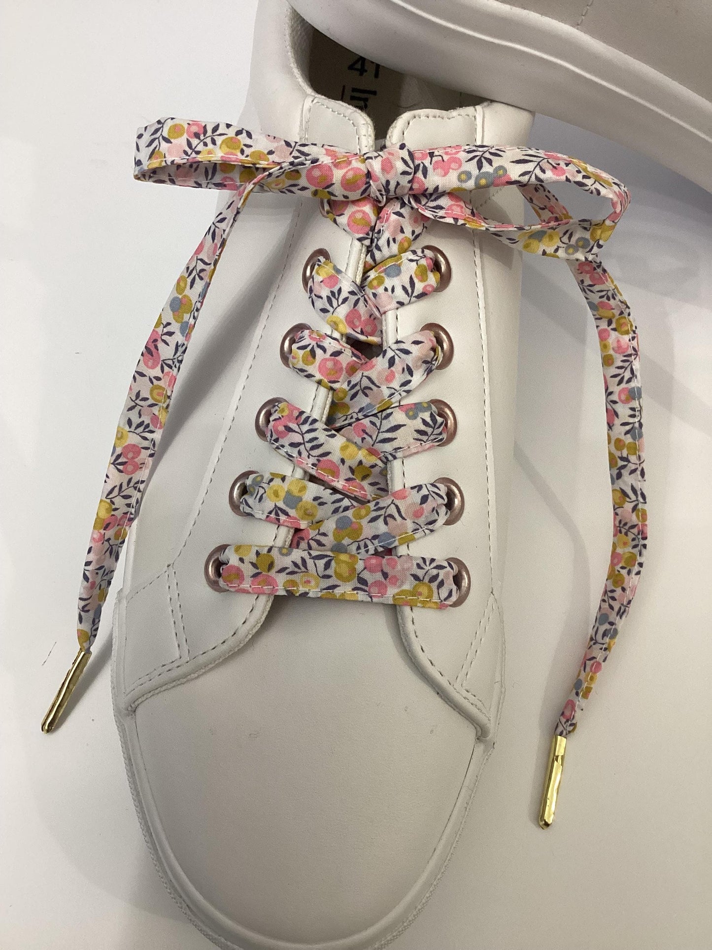 Lacets fleuri liberty en tissu coton