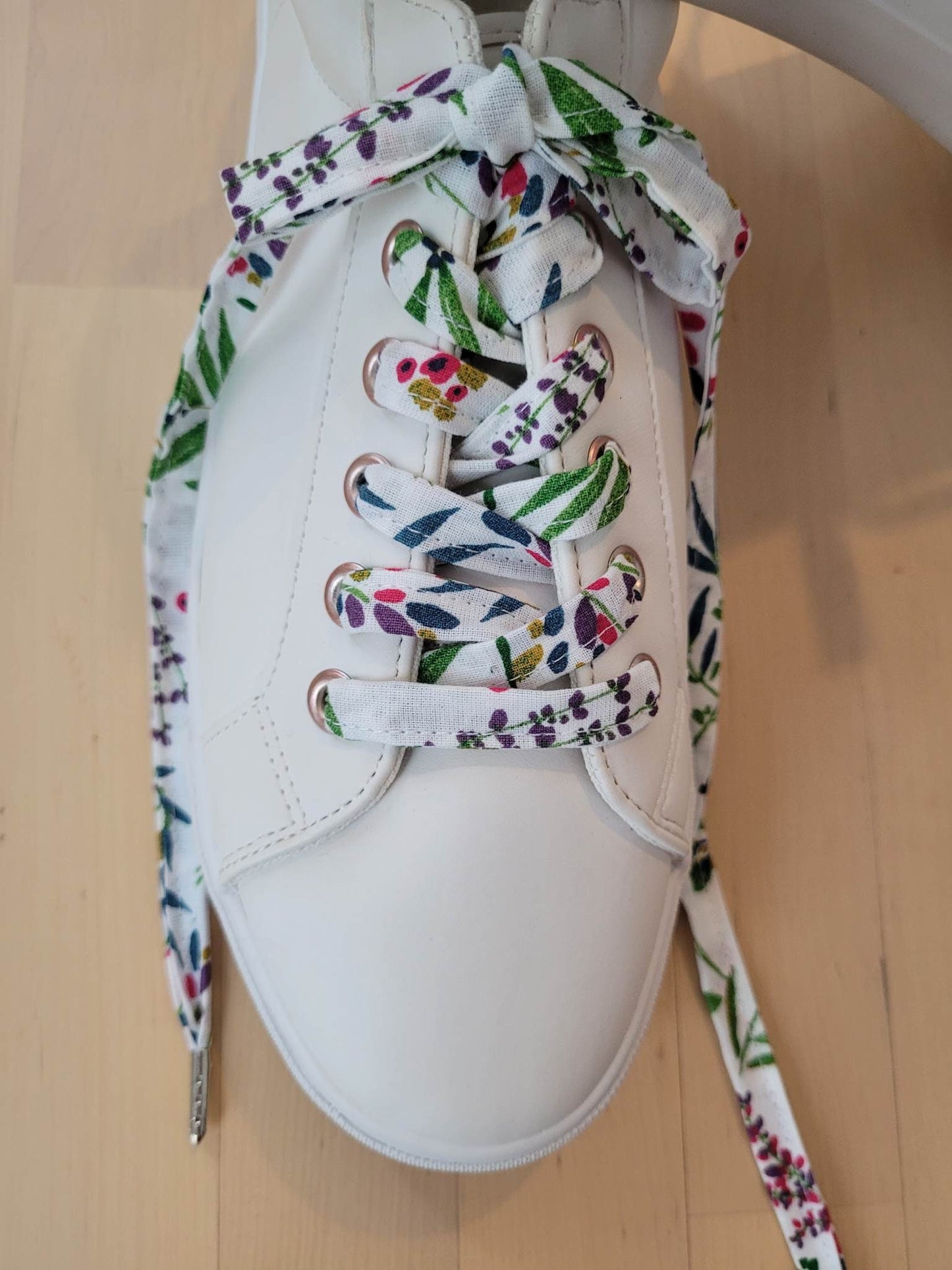 Lacets fleuri en coton bio