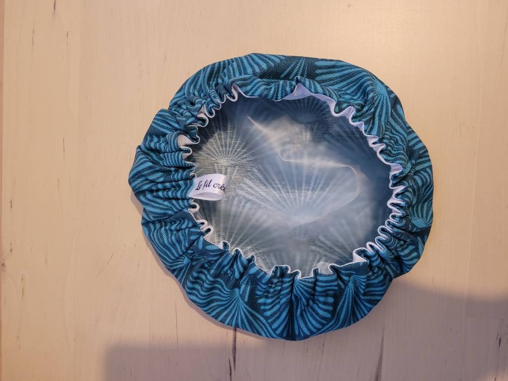 Charlotte alimentaire en tissu avec motif feuilles