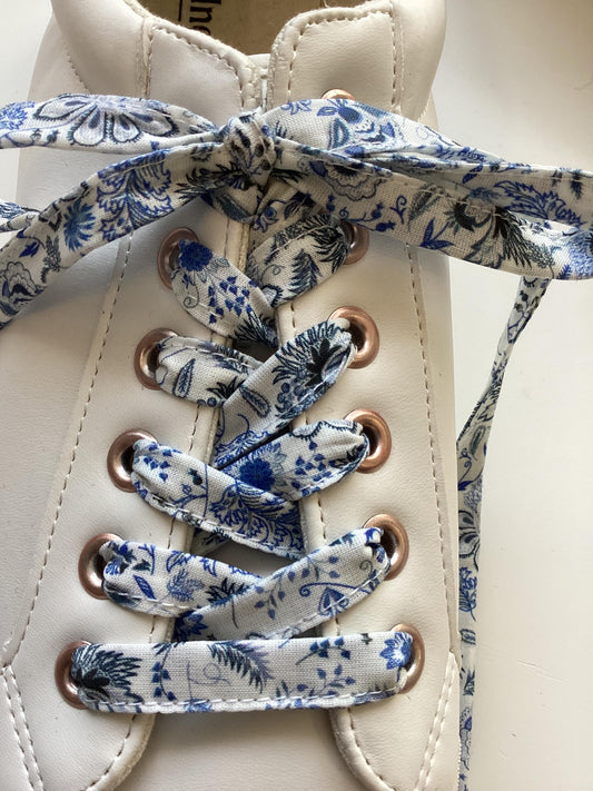 Lacets fleuri en coton