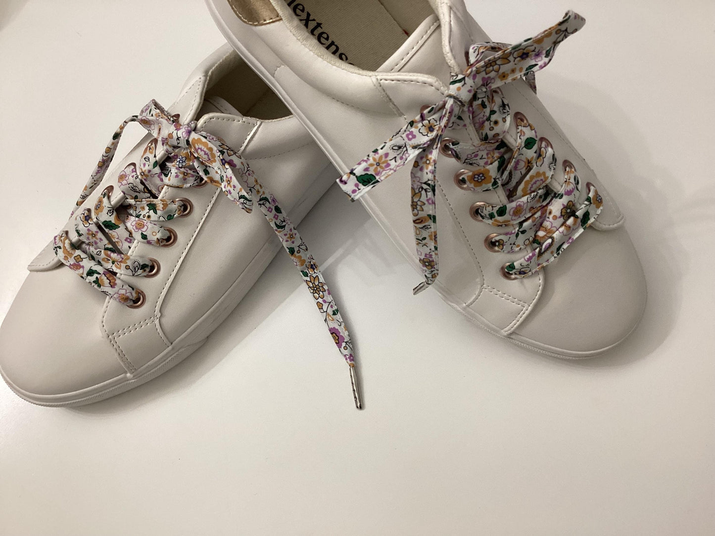 Lacets fleuri viscose