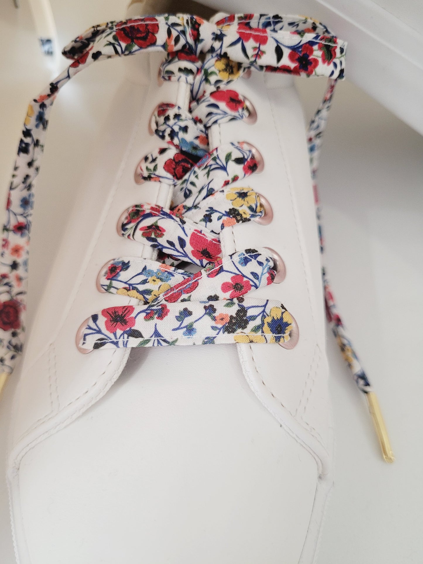 Lacets fleuri viscose