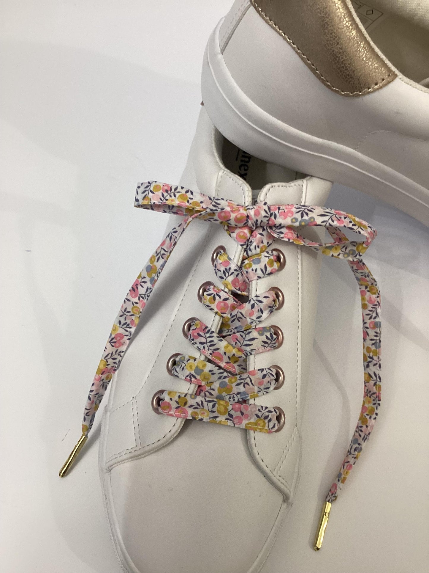 Lacets fleuri liberty en tissu coton