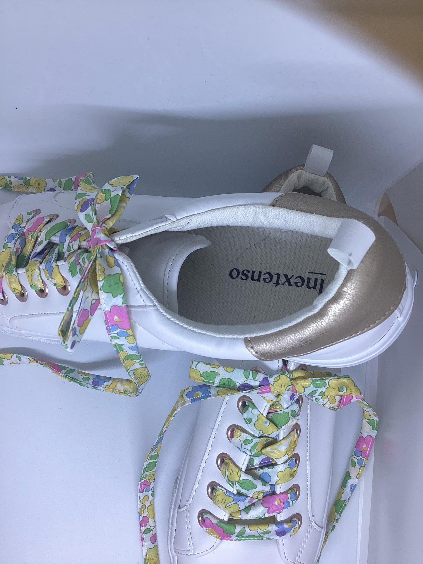 Lacets fleuri liberty jaune-vert-rose