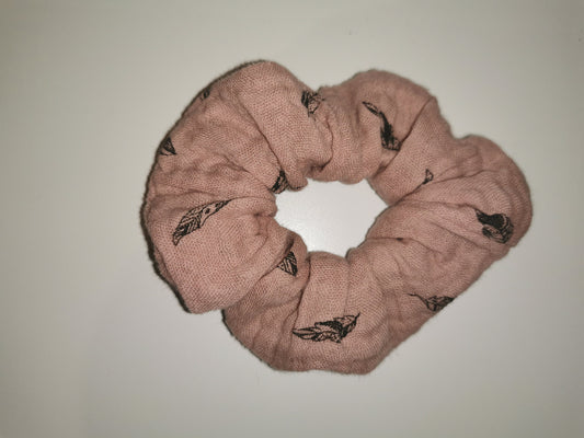 Chouchou rose plumes