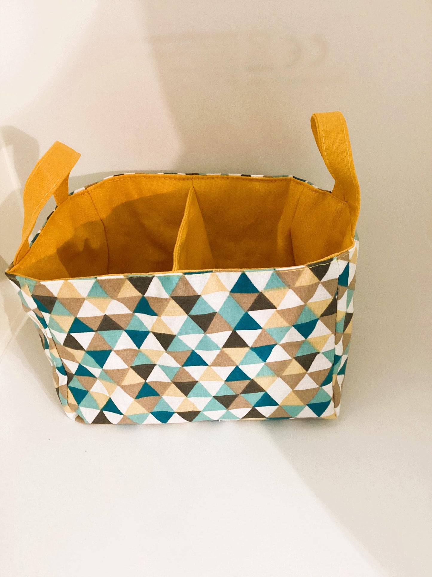 Plateau à compartiments en mosaïque de tissu : organisateur de rangement élégant pour coiffeuse, bureau, entrée - Cadeau unique