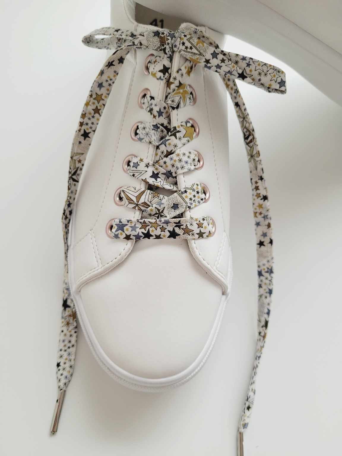 Lacets liberty étoiles