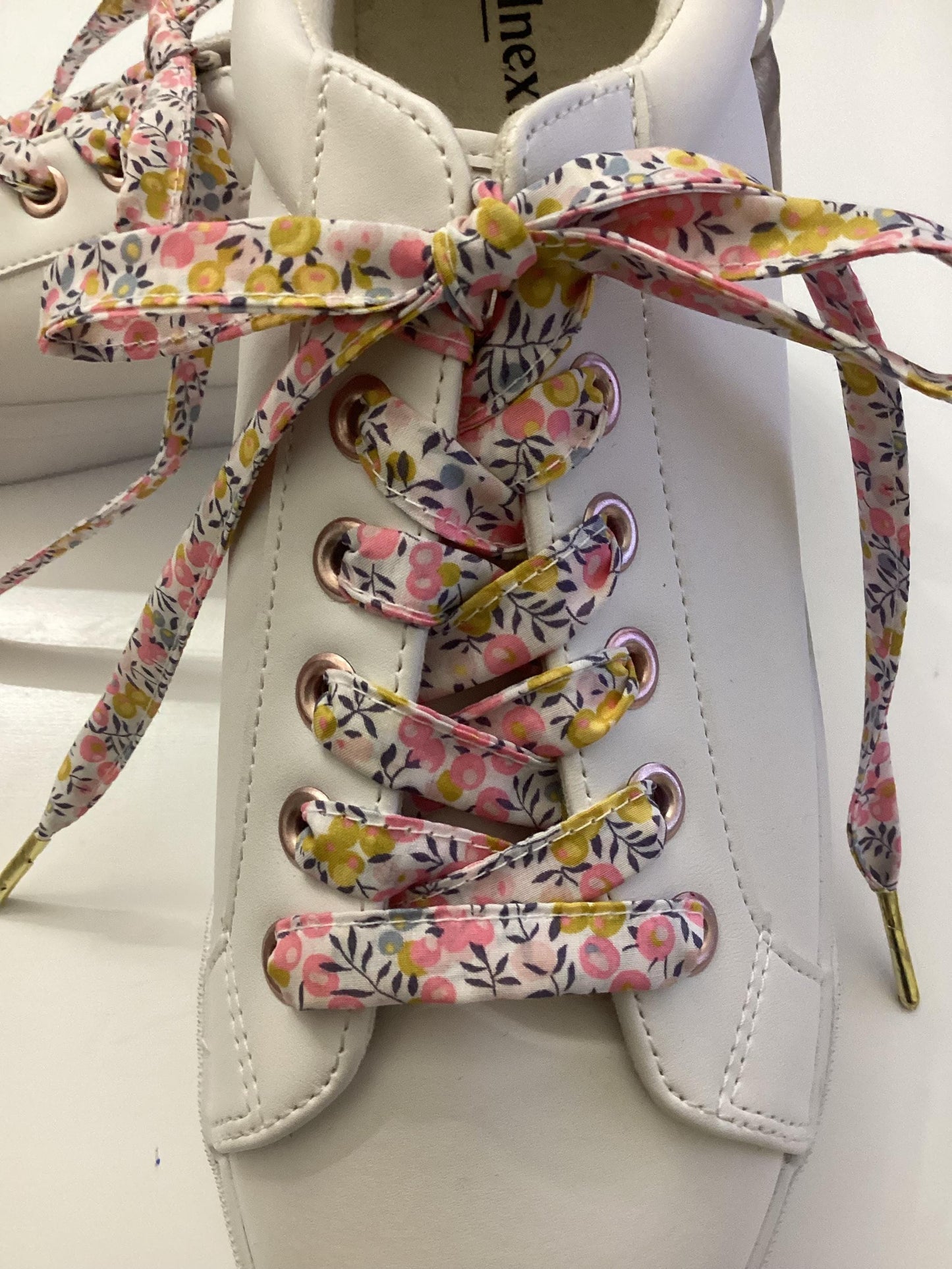 Lacets fleuri liberty en tissu coton