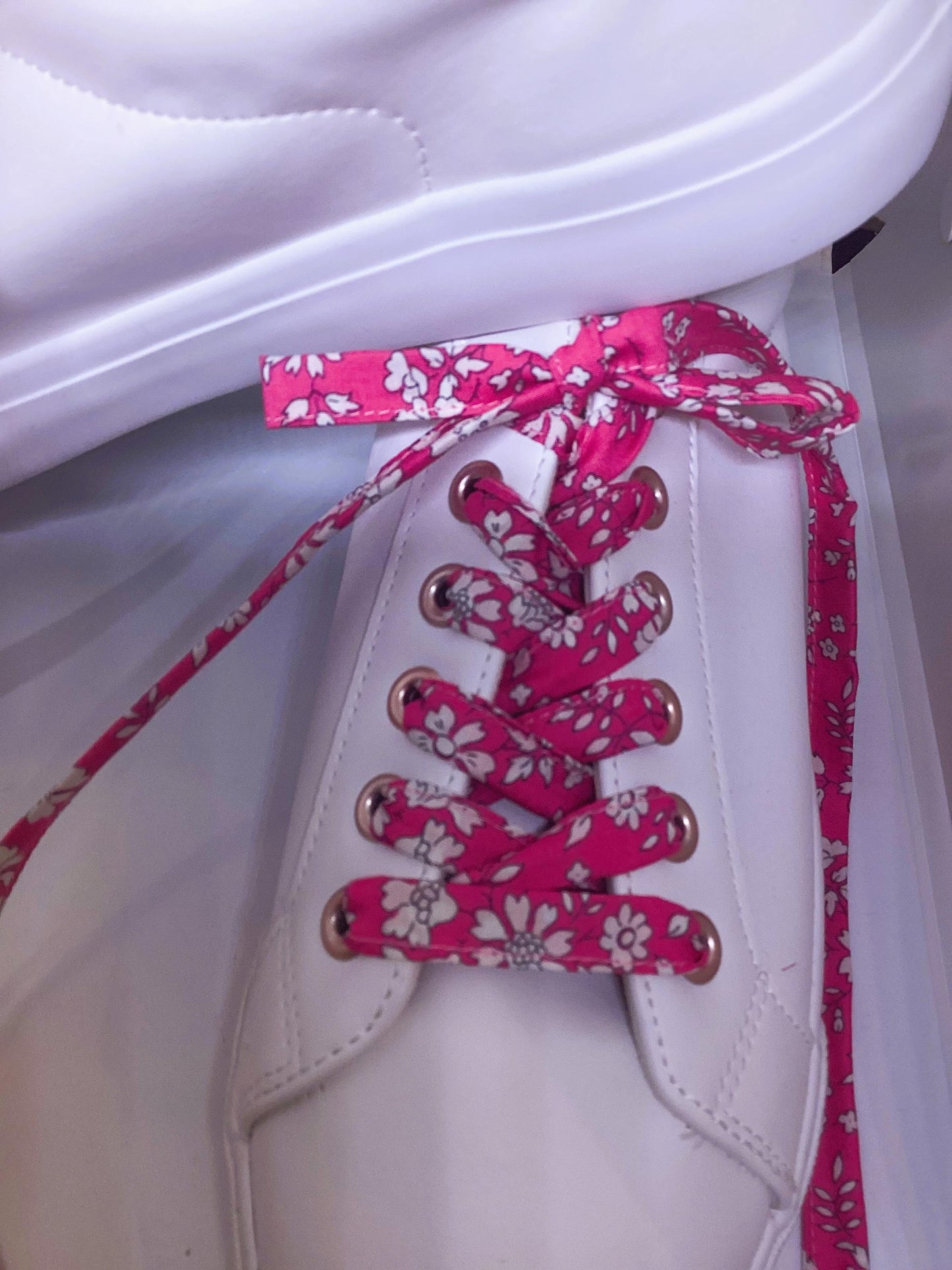 Lacets fleuri liberty rose