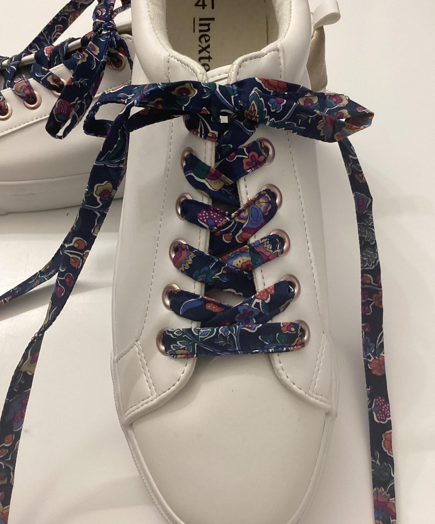 Lacets fleuri liberty en tissu coton