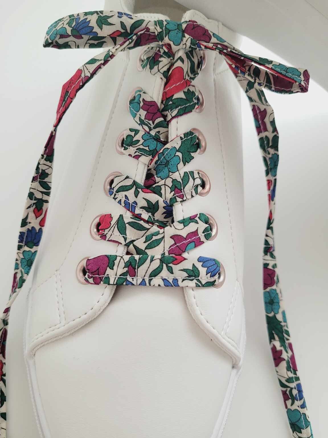 Lacets  fleuri LIBERTY