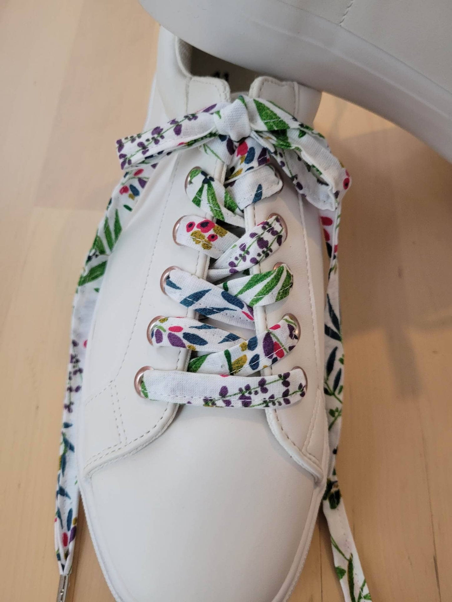 Lacets fleuri en coton bio