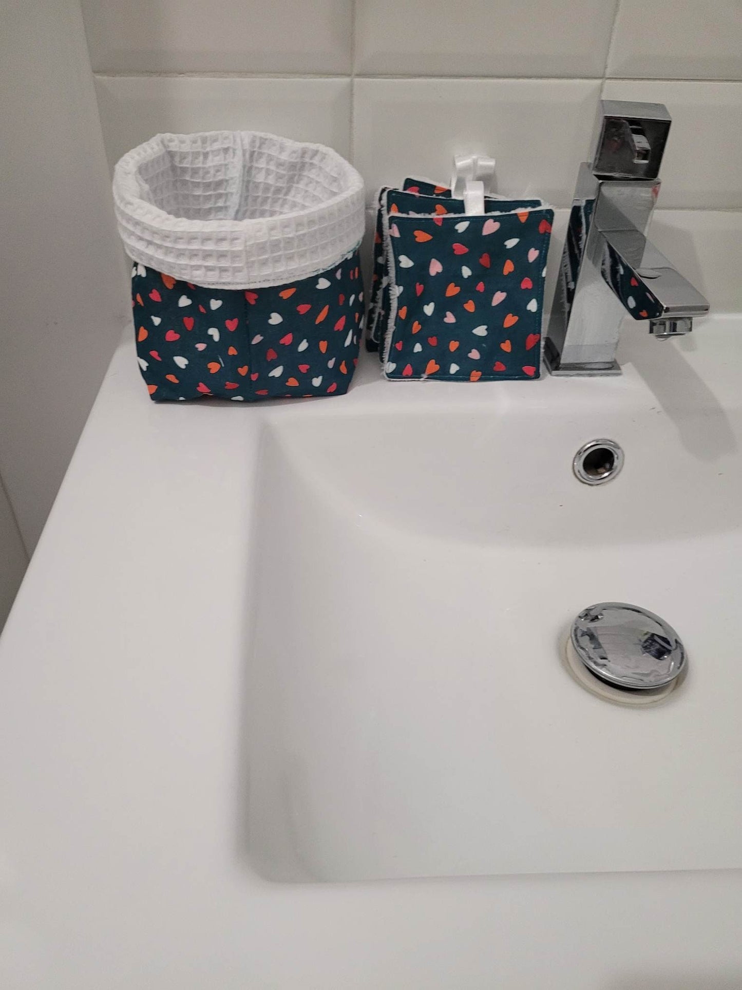 Panier et lingettes lavable coeur bio