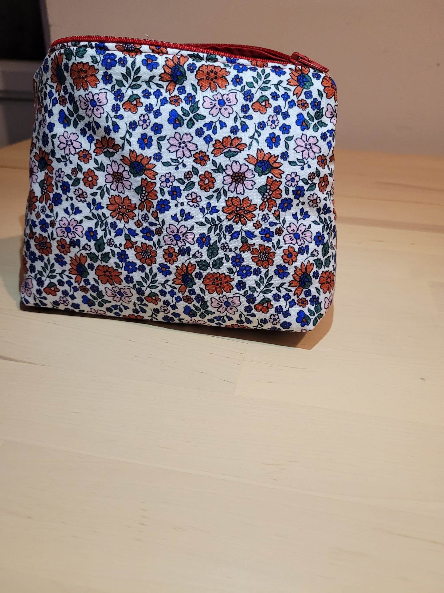 Trousse maquillage en tissu fleuri