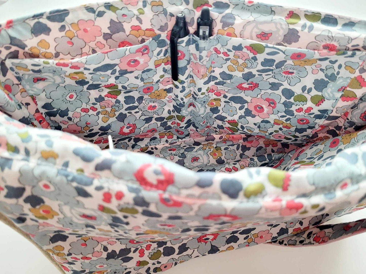 Sac à main simili cuir rose et liberty