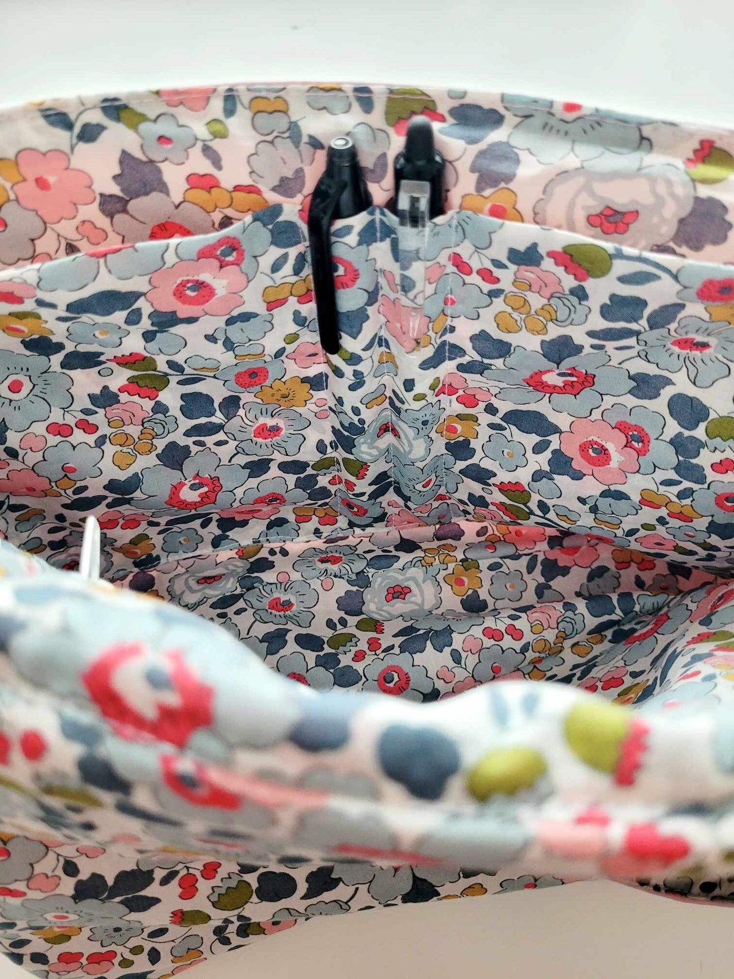 Sac à main simili cuir rose et liberty