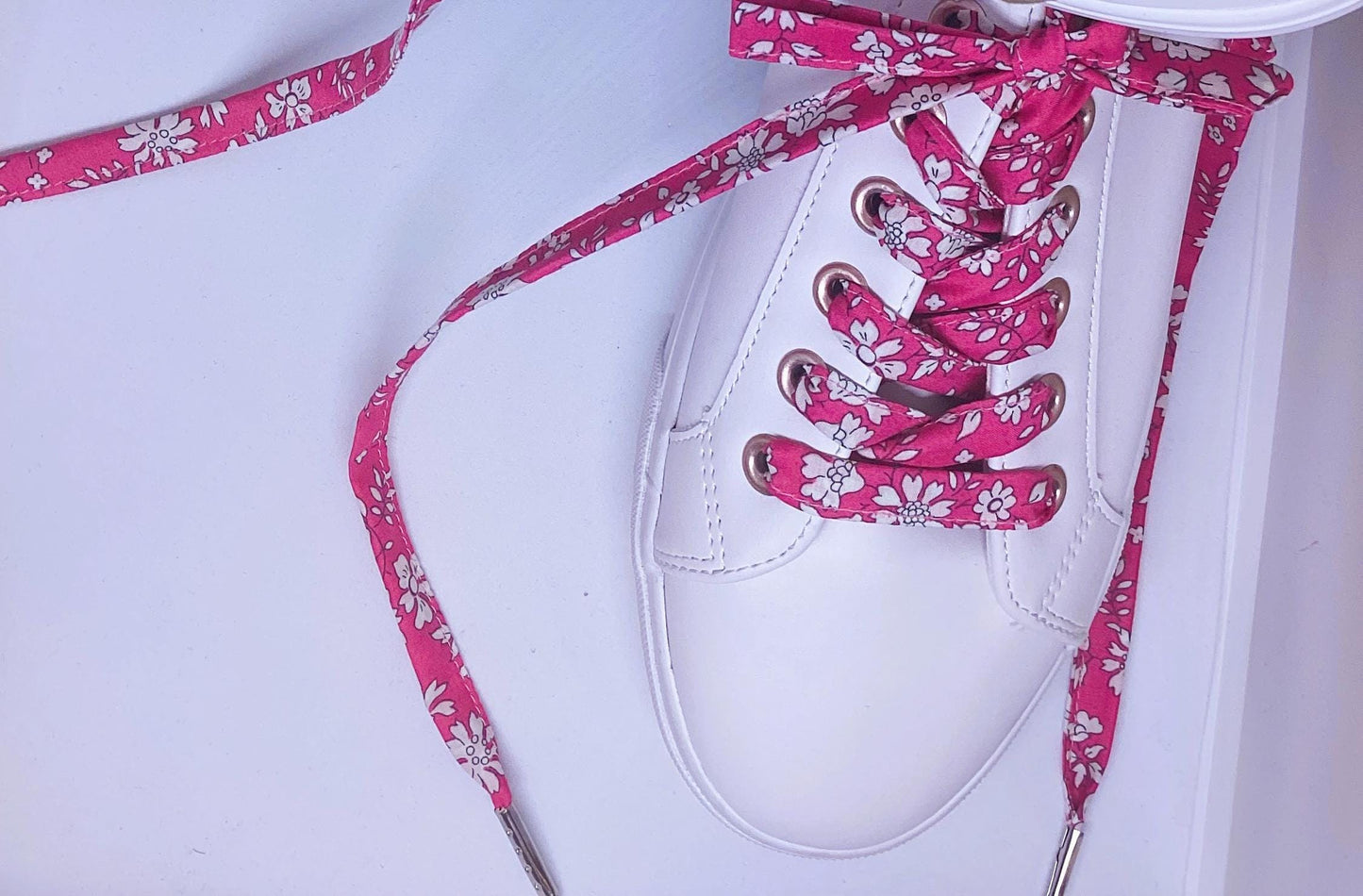 Lacets fleuri liberty rose