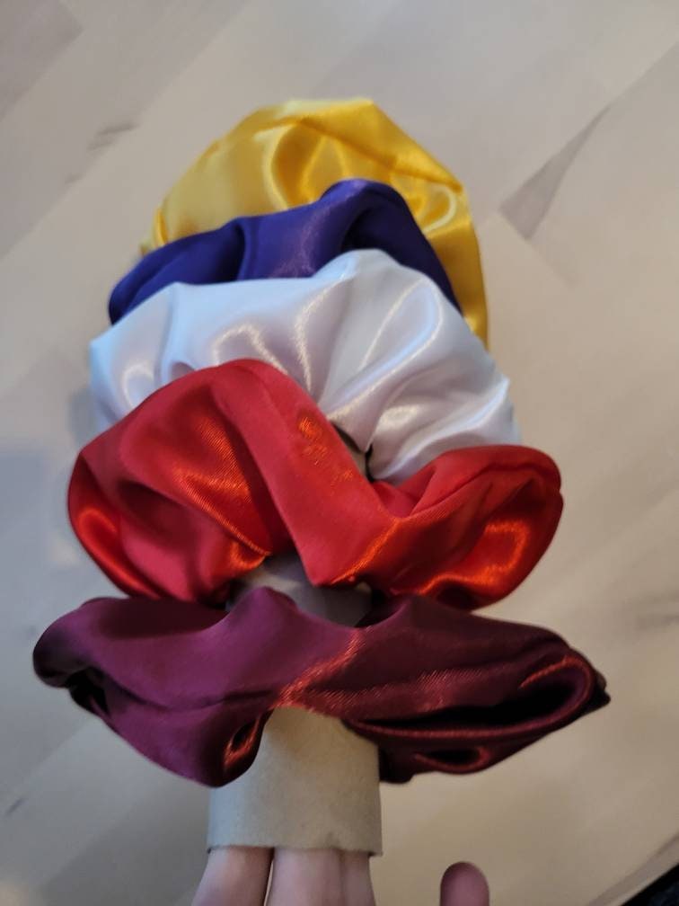 Chouchou satin / scrunchies satin
