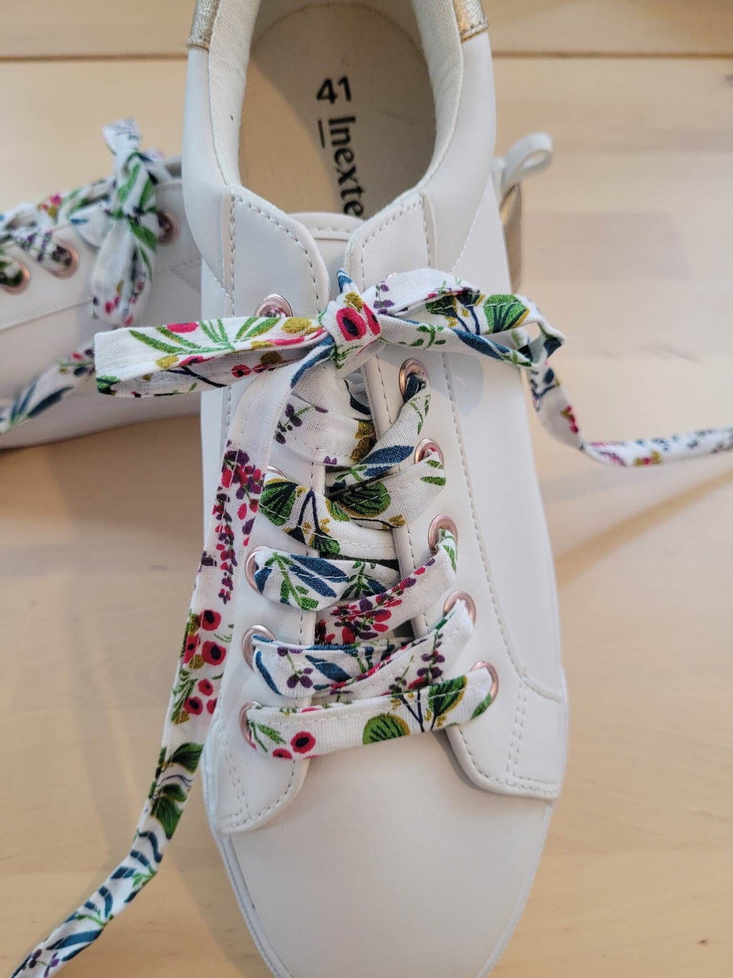 Lacets fleuri en coton bio