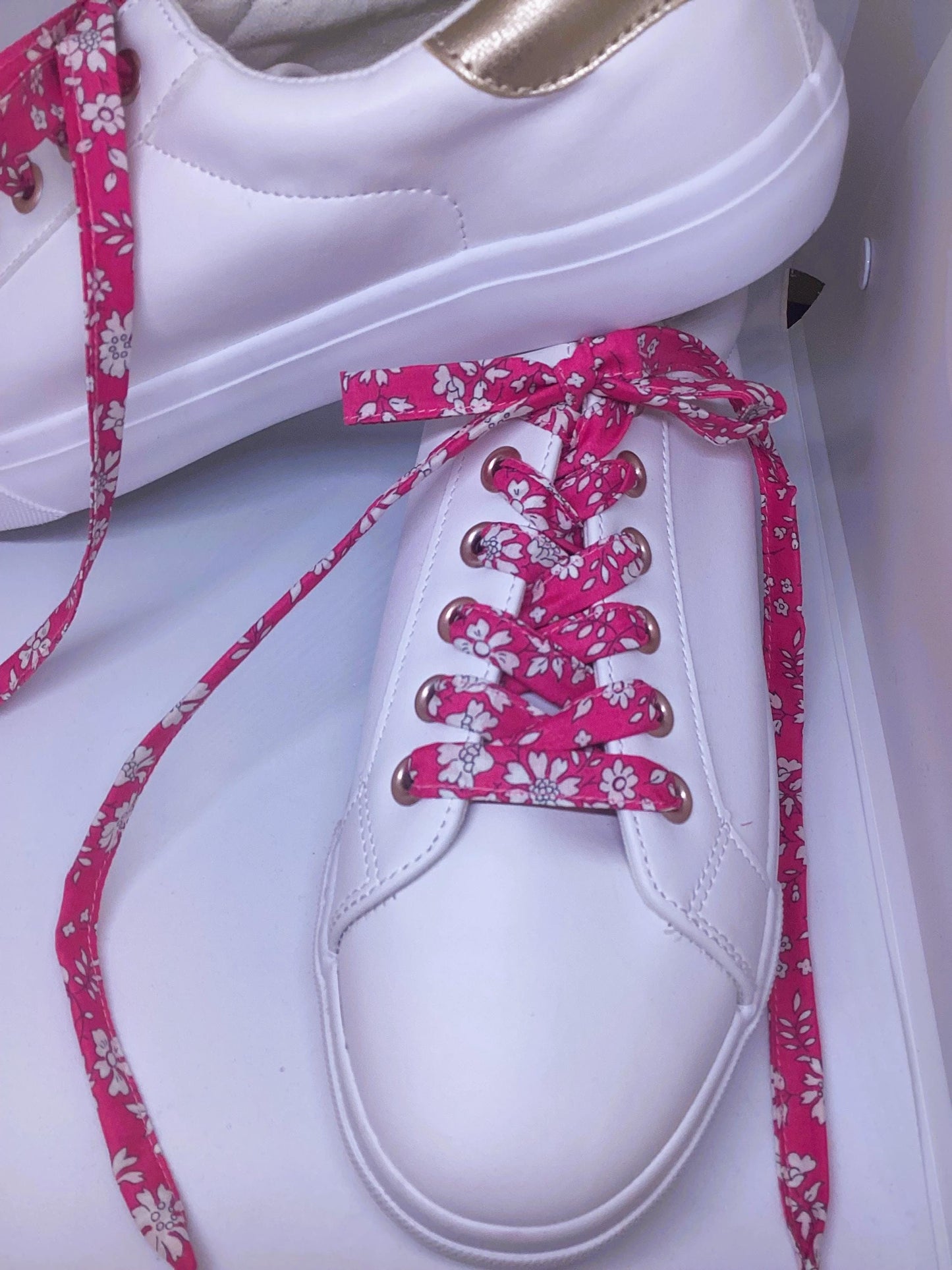 Lacets fleuri liberty rose