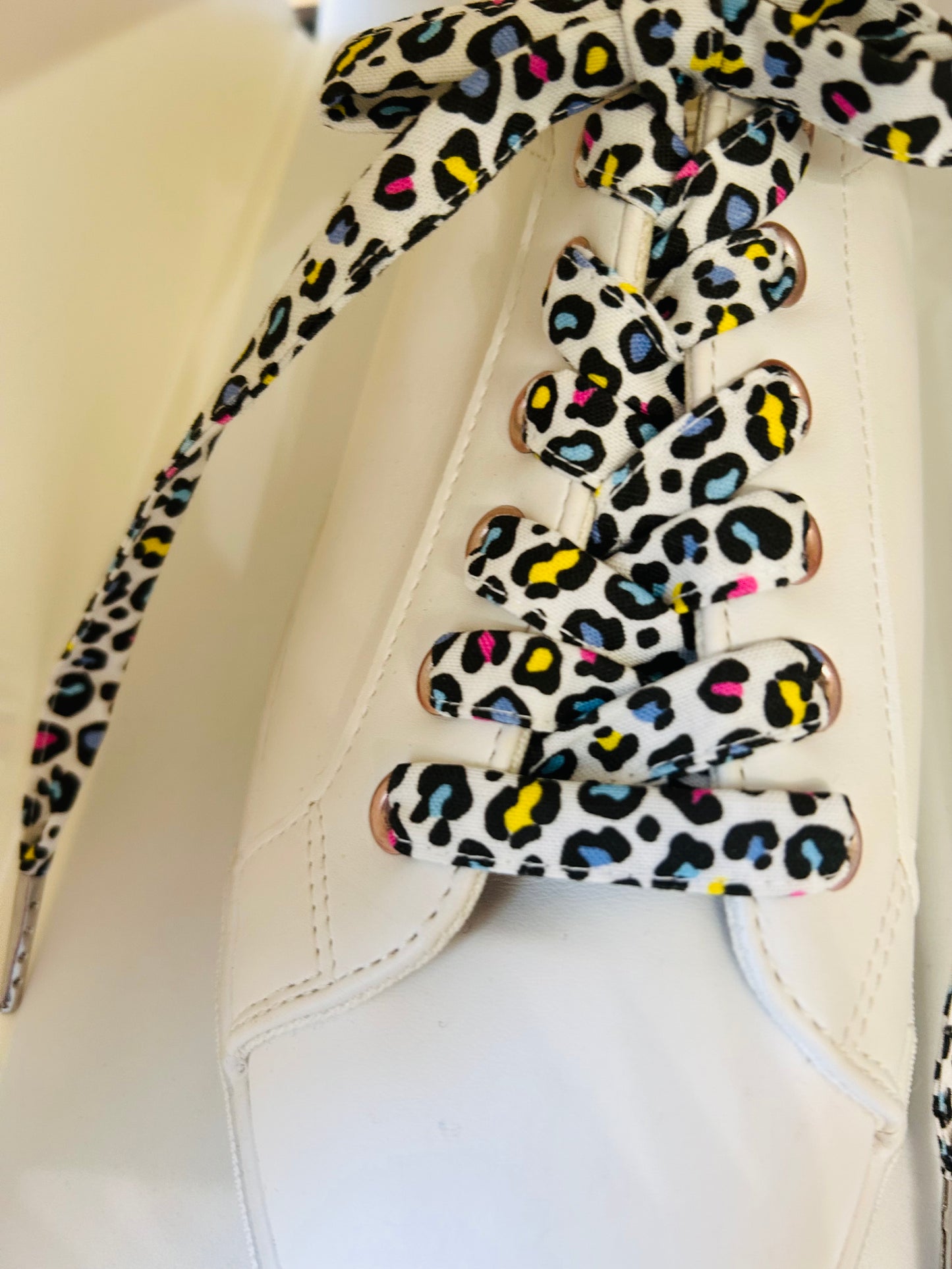 Lacets panthère en tissu coton
