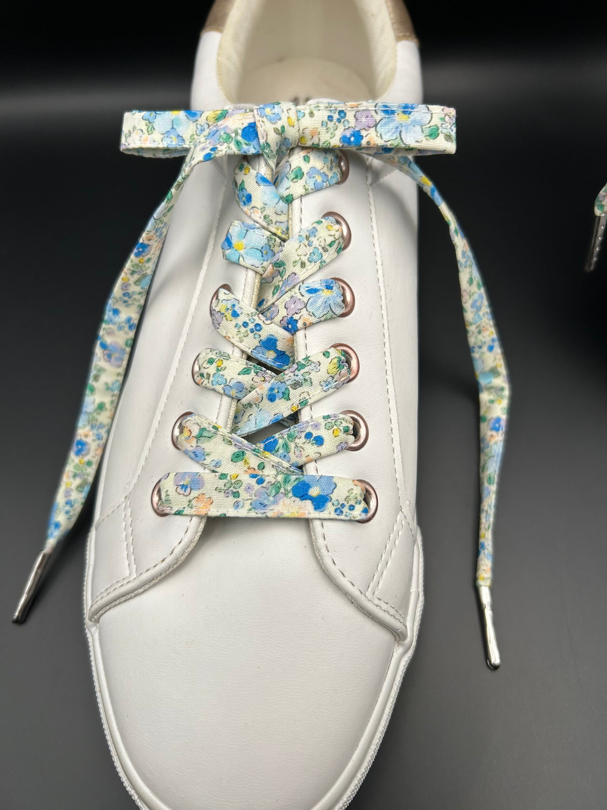 Lacets fleuris bohème