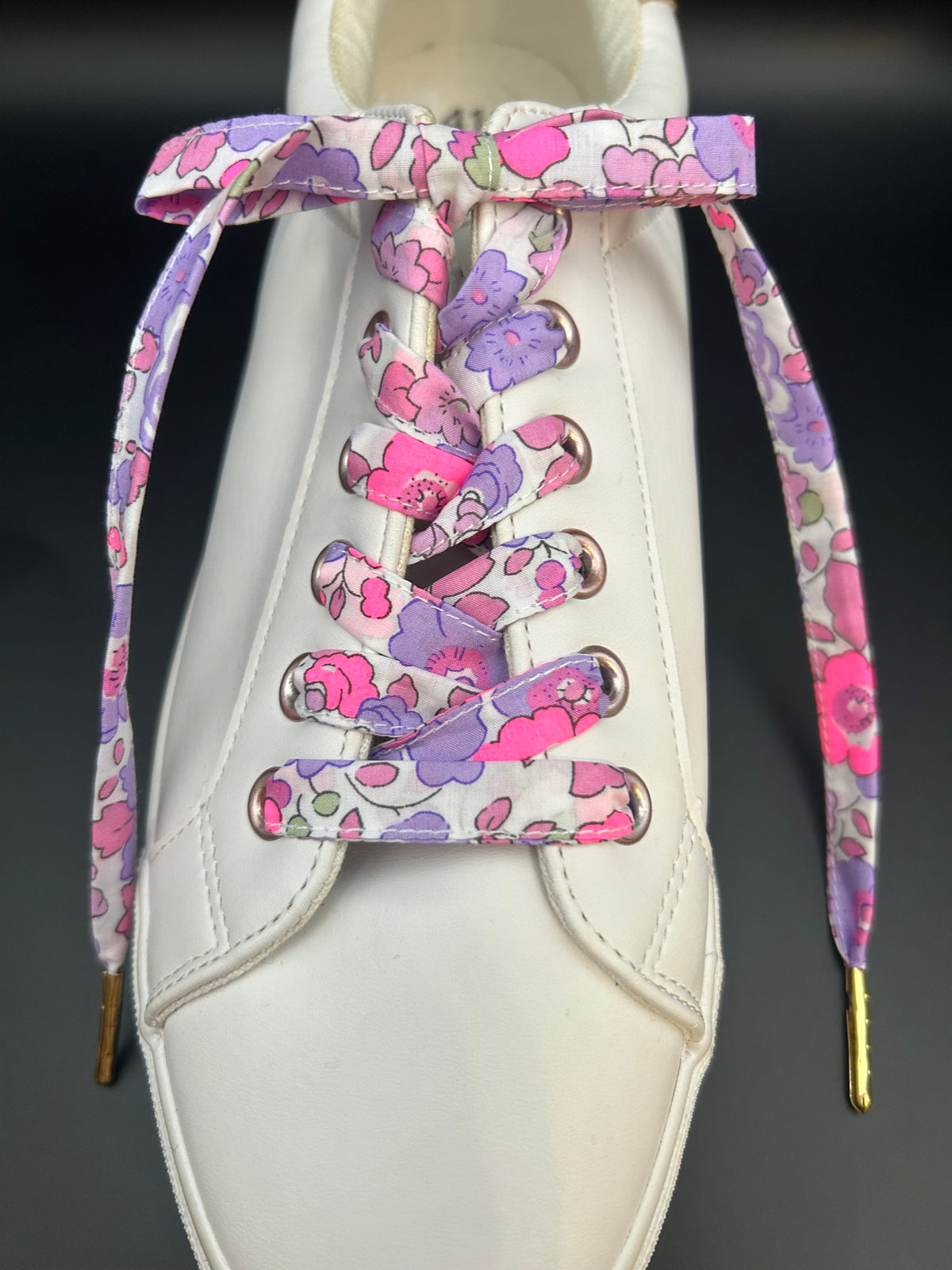 Lacets fleuris LIBERTY rose et violet pour baskets