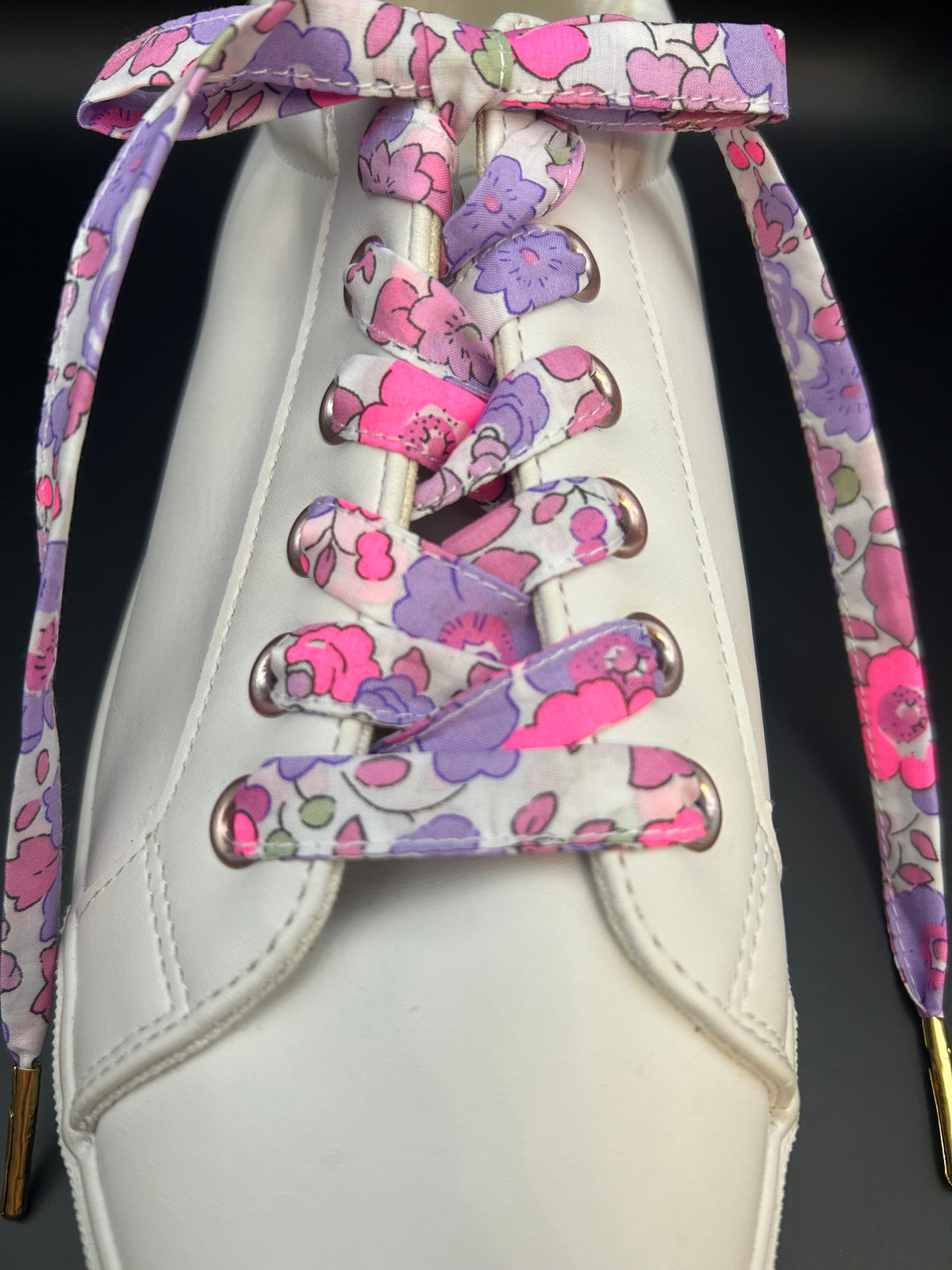 Lacets fleuris LIBERTY rose et violet pour baskets