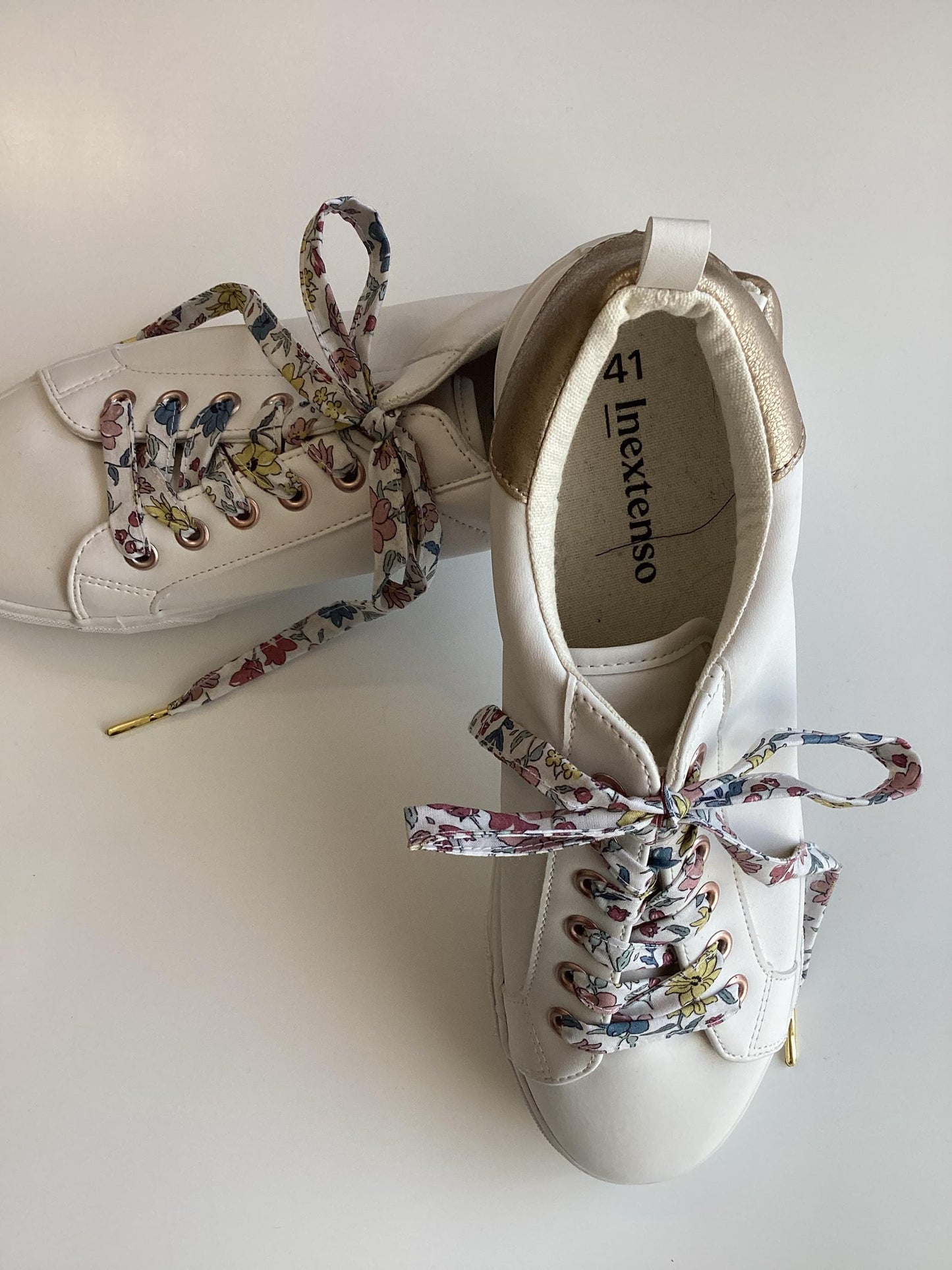 Lacets fleuri en tissu coton