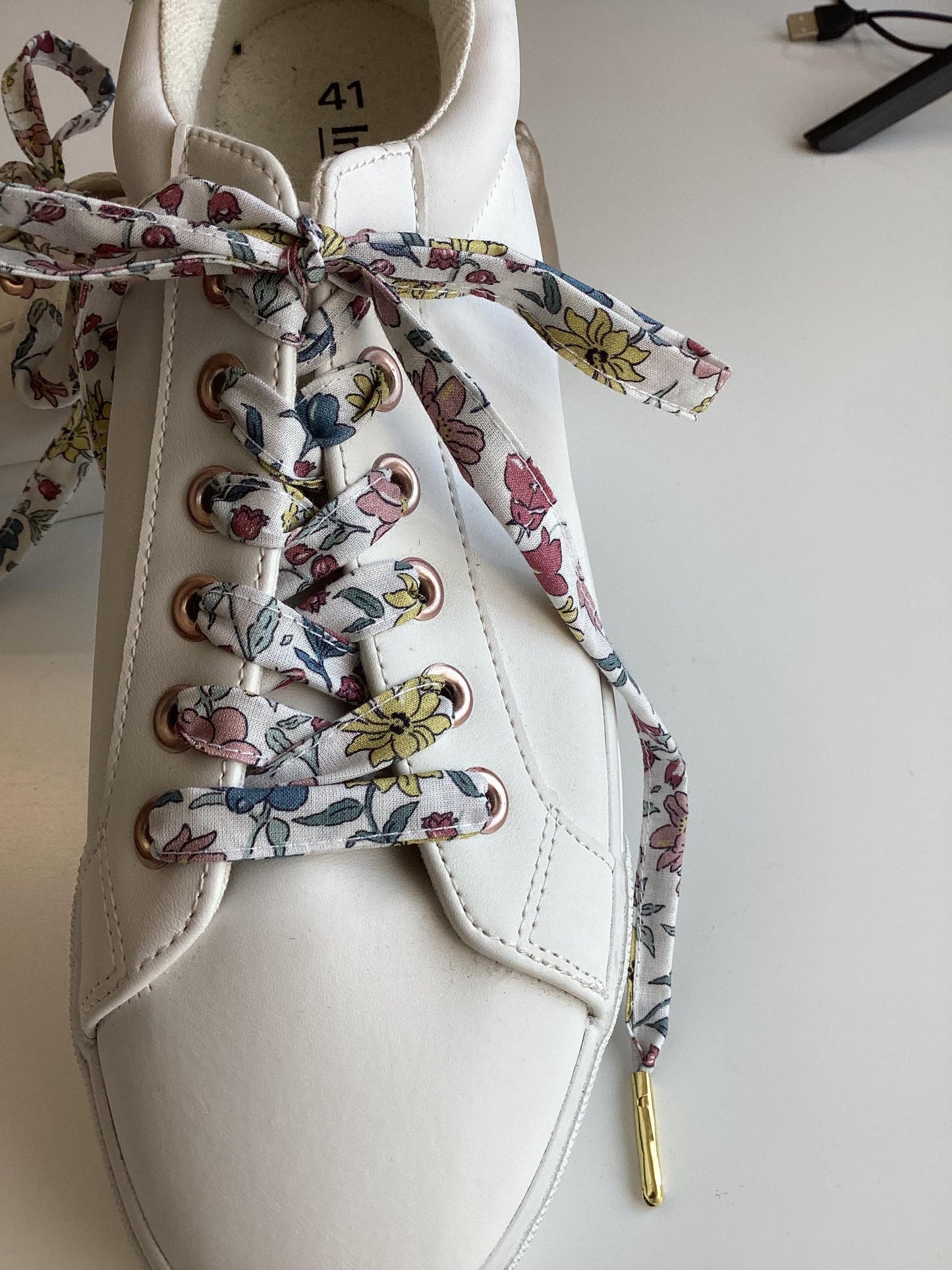 Lacets fleuri en tissu coton