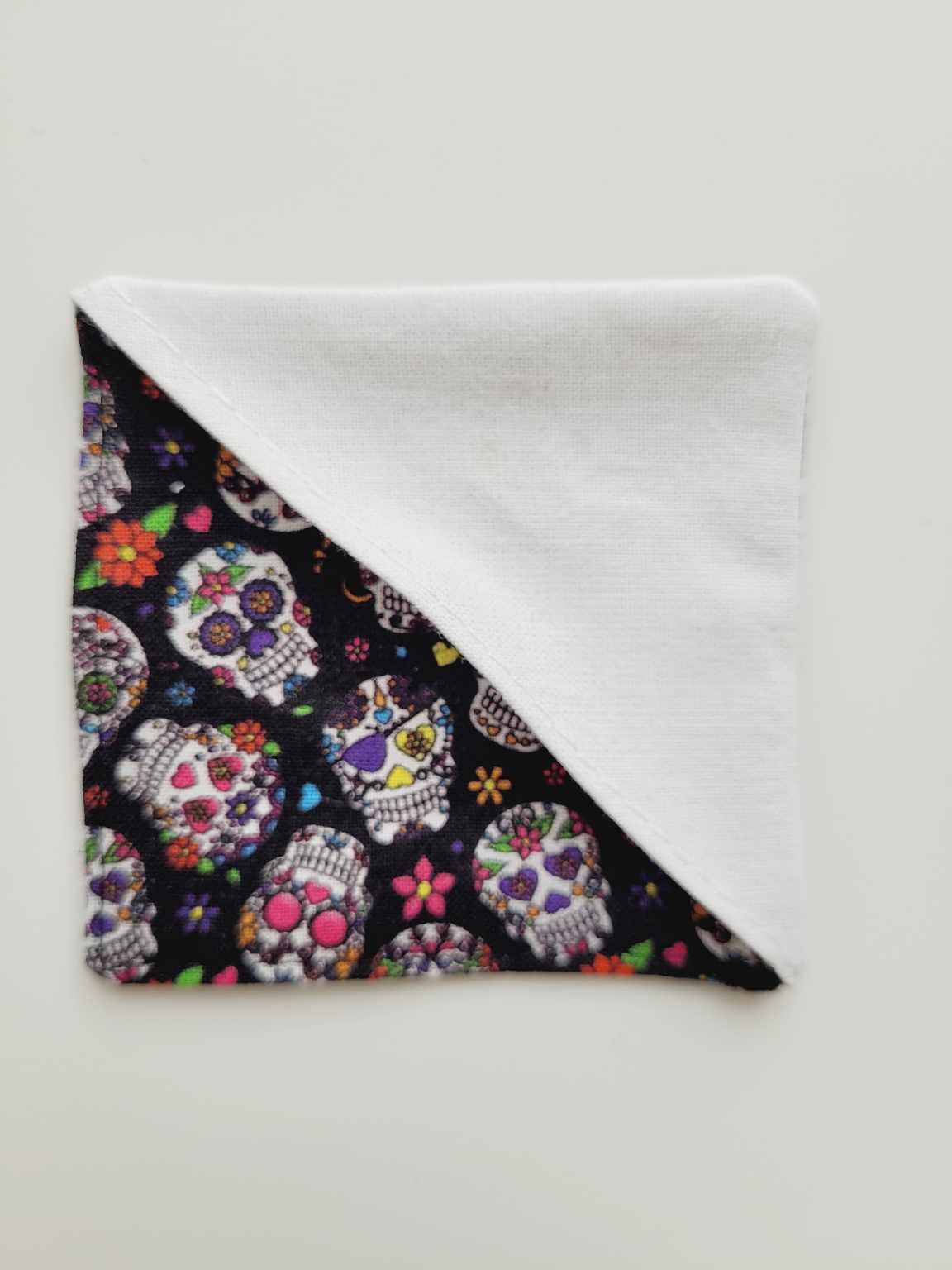 Marque-pages triangle tête de mort