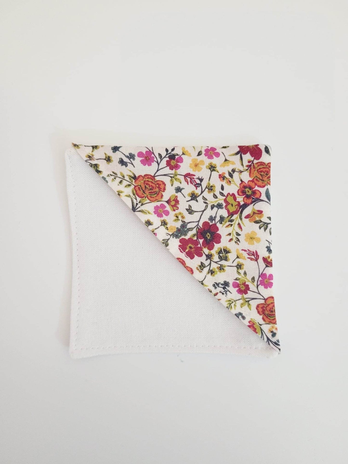 Marque-pages fleuri en tissu coton
