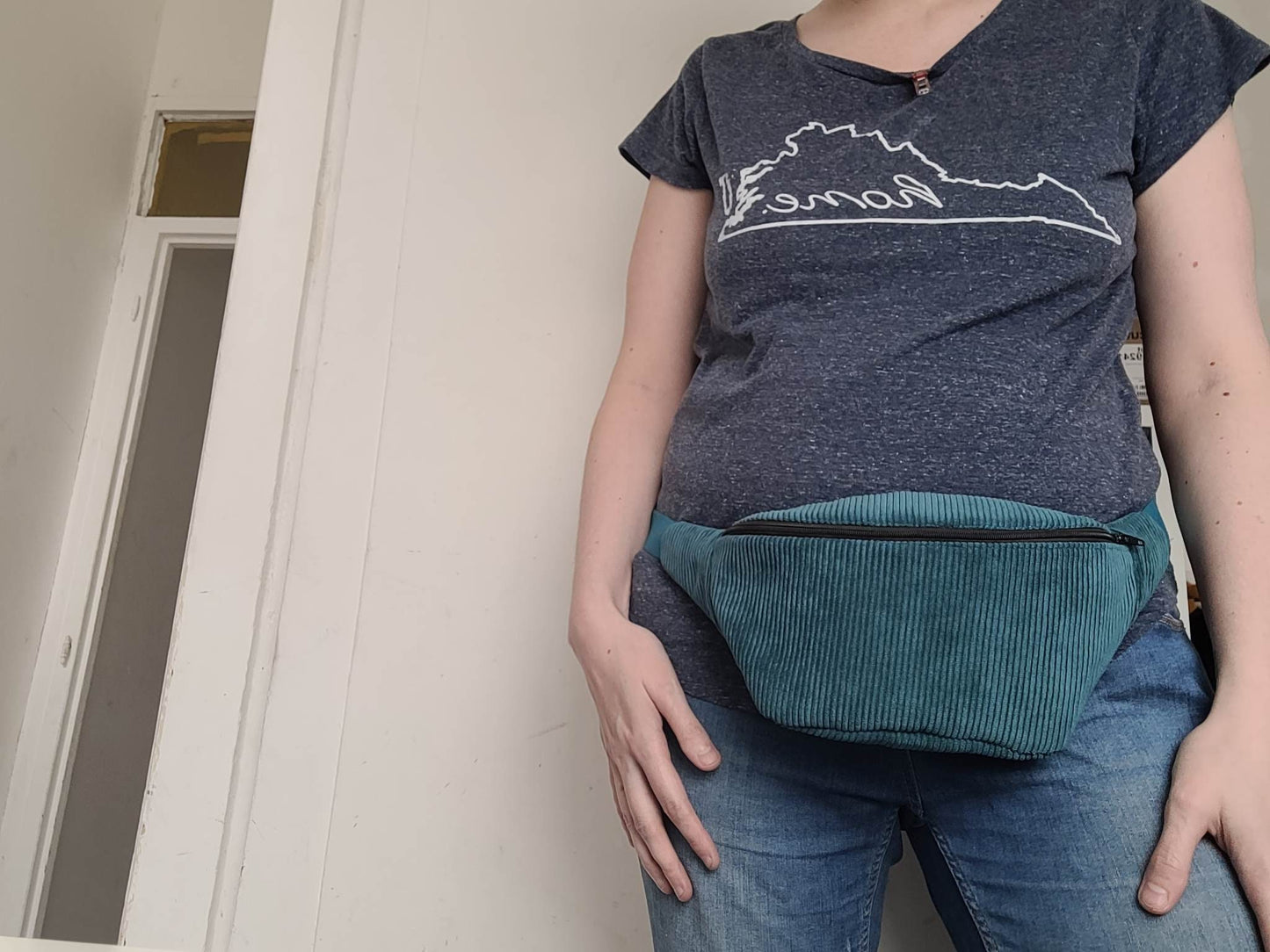 SAC banane en velours côtelé