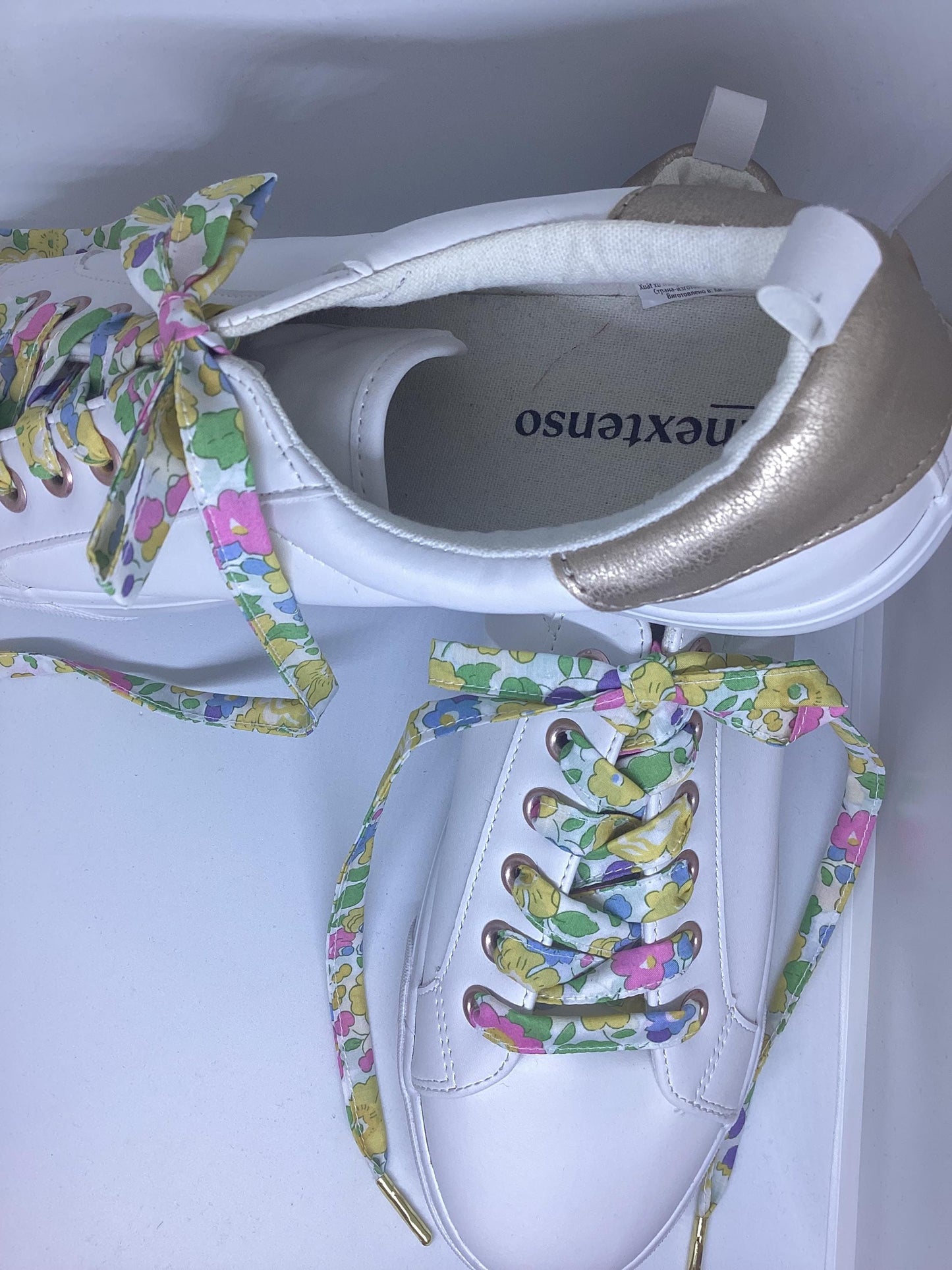 Lacets fleuri liberty jaune-vert-rose