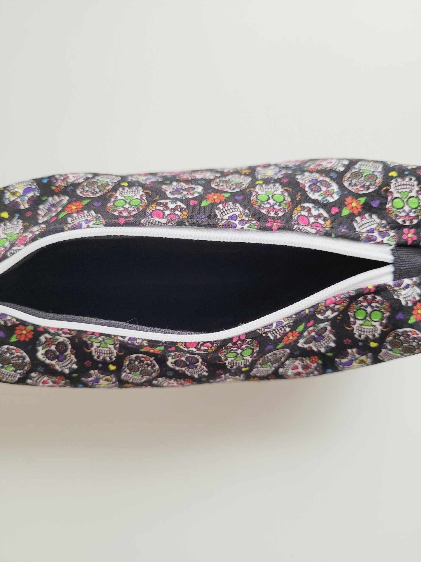 trousse école tête de mort