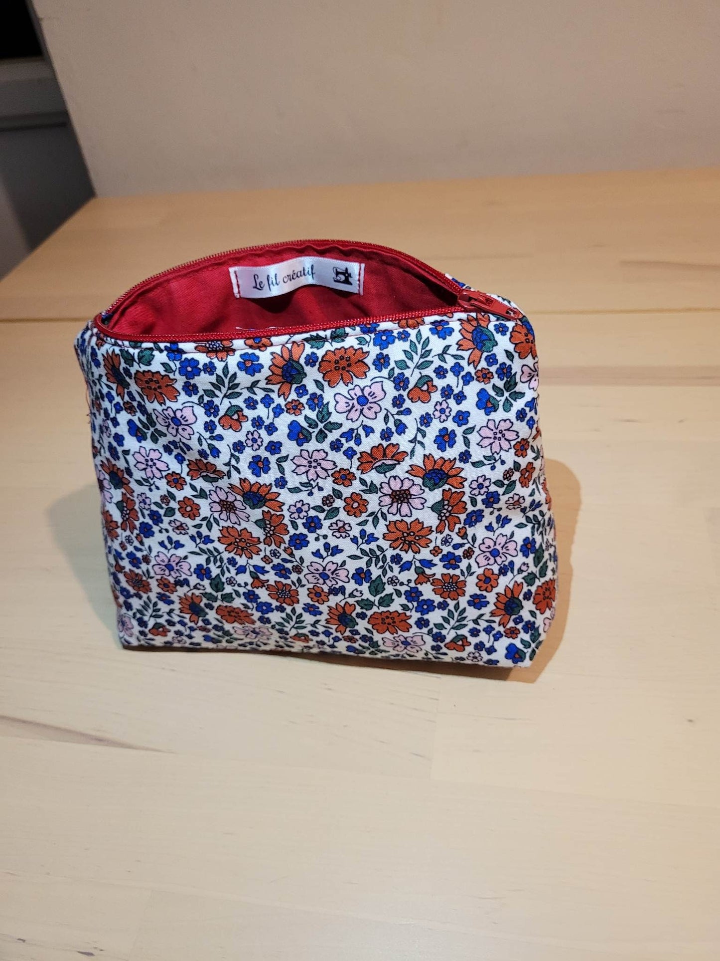 Trousse maquillage en tissu fleuri