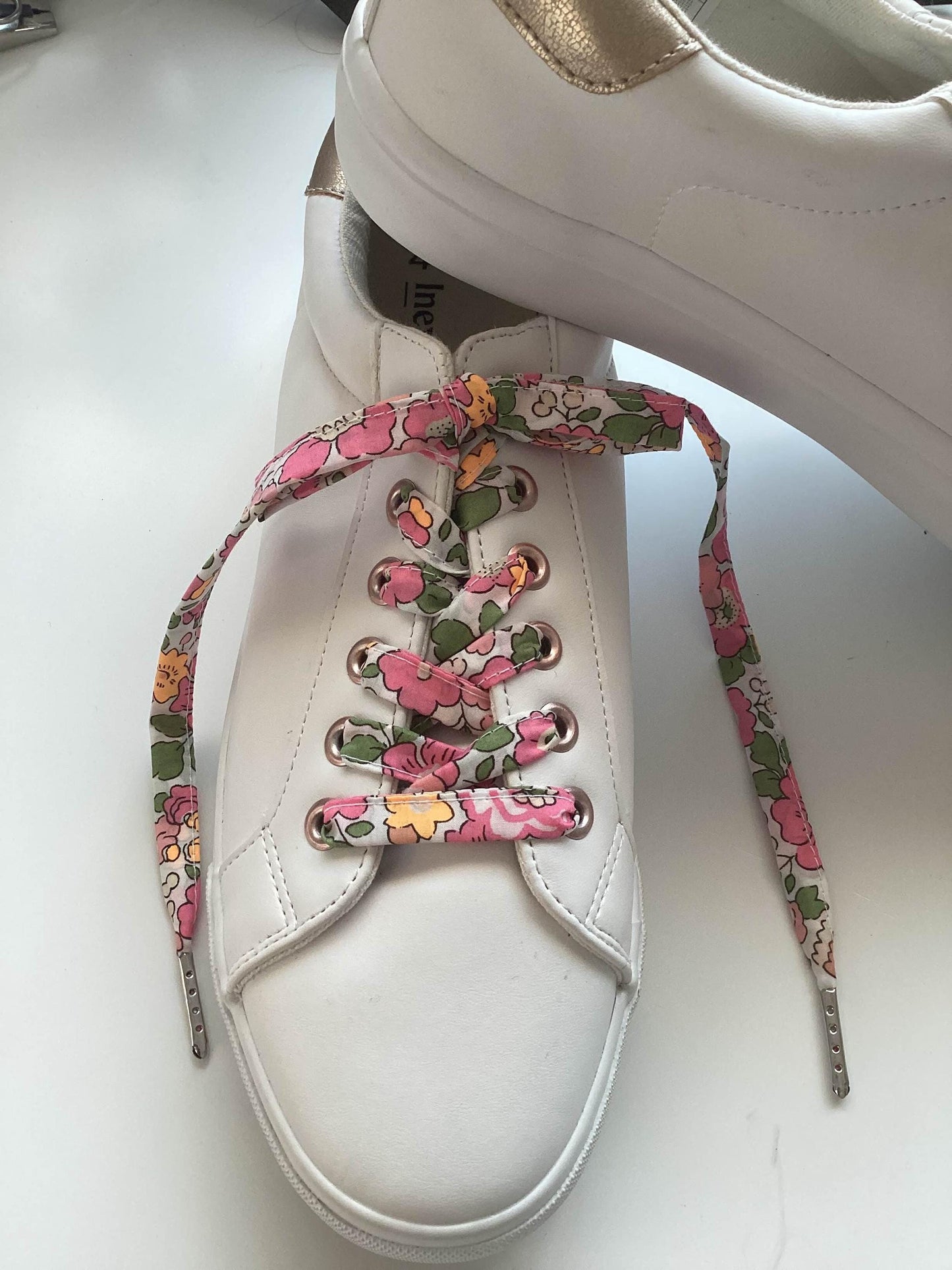 Lacets  fleuri LIBERTY