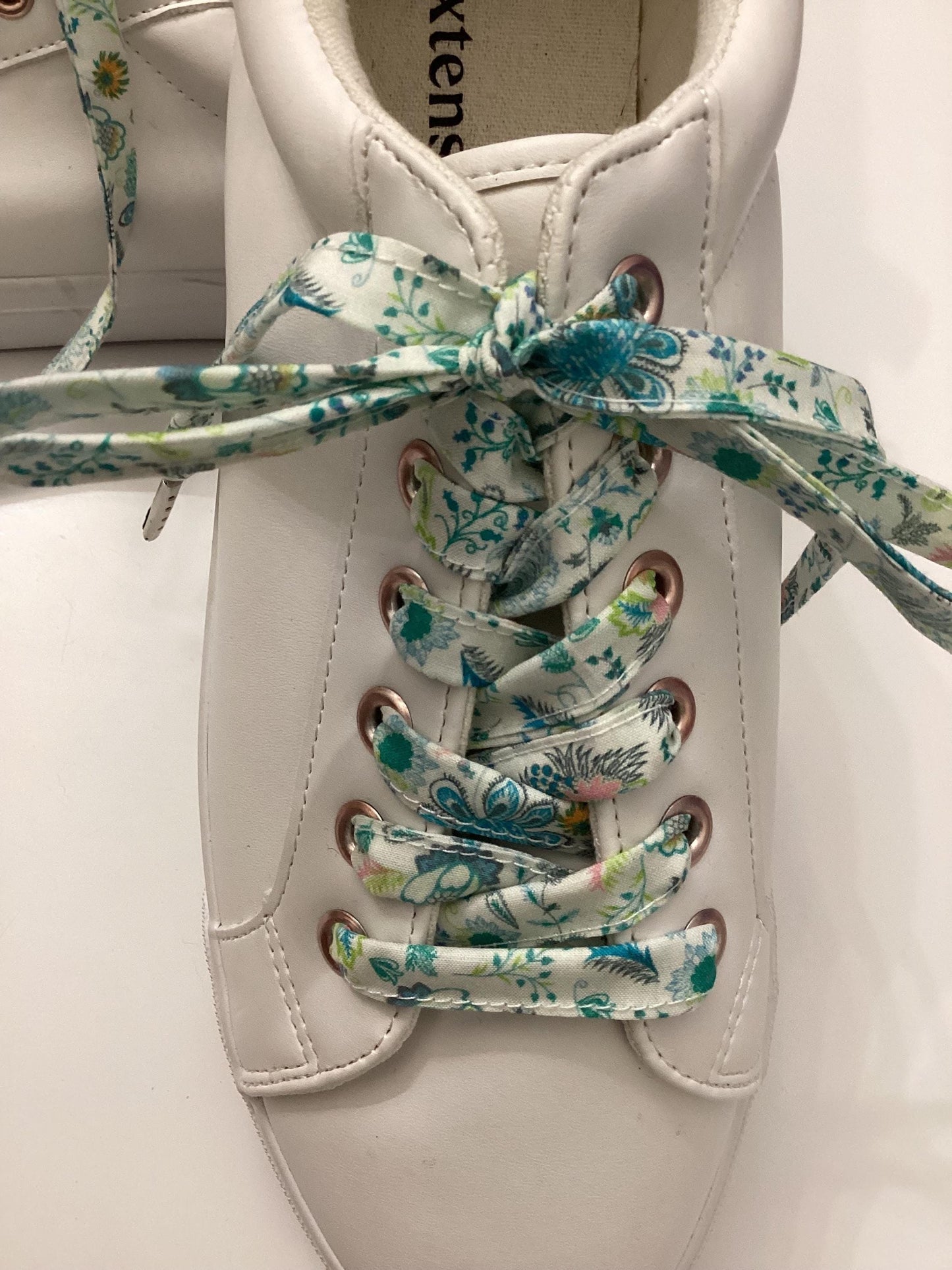 Lacets fleuri viscose