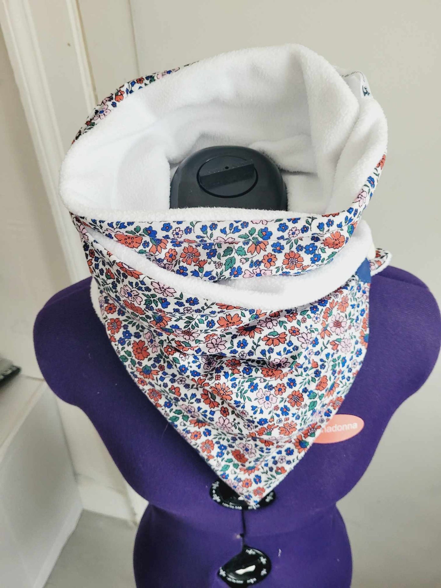 Echarpe polaire fleuri