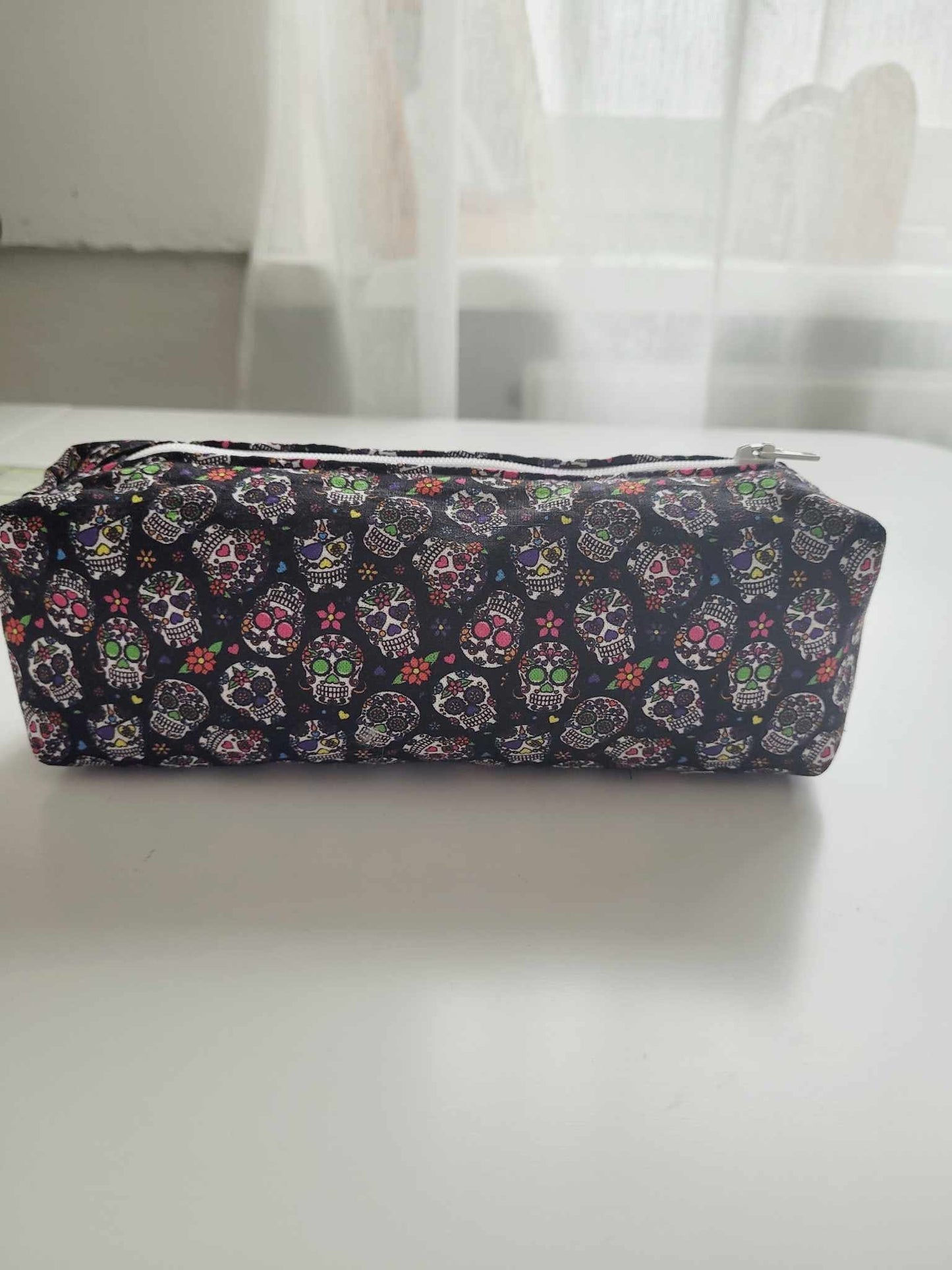 trousse école tête de mort