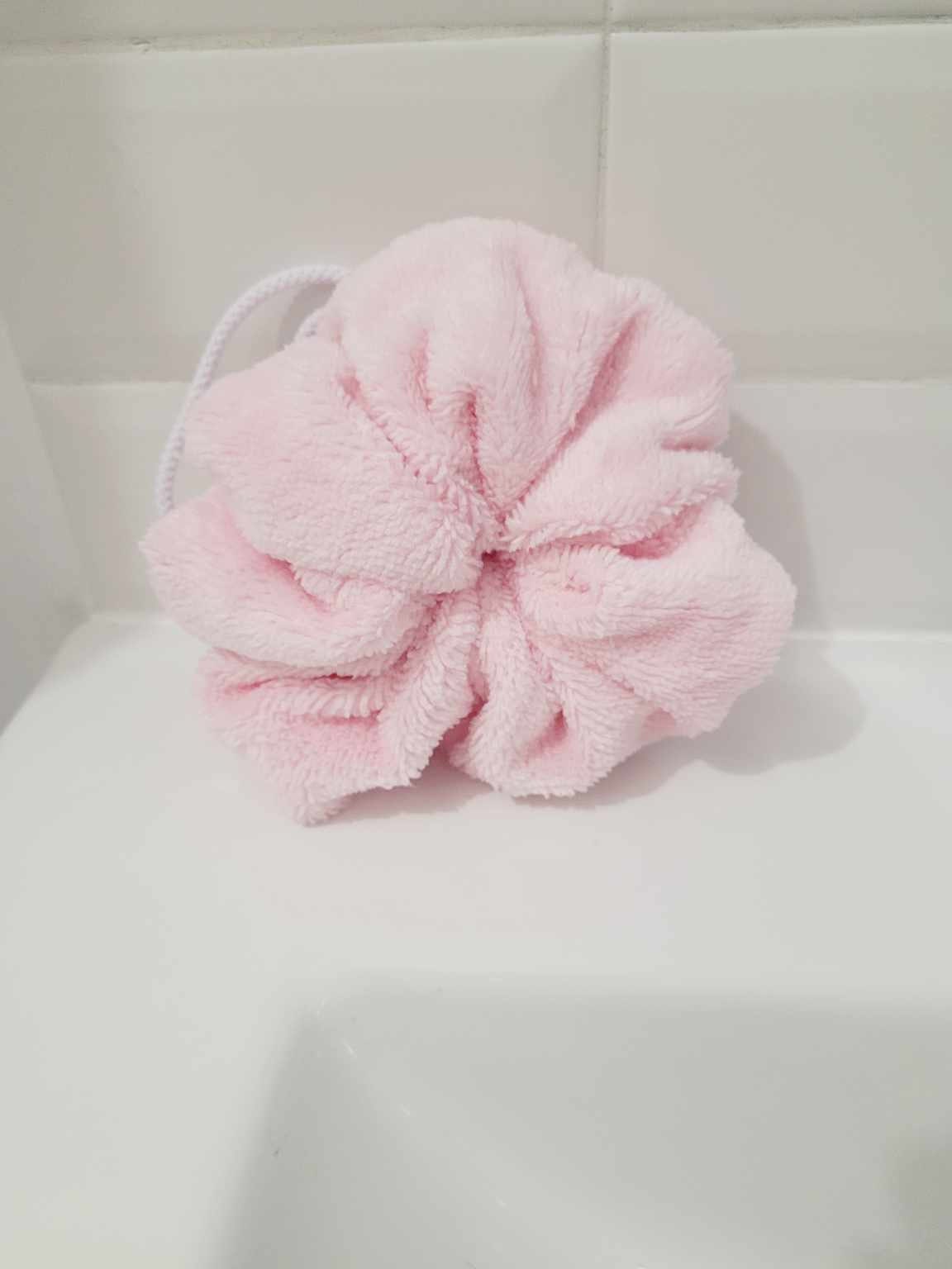 Fleurs de douche en éponge bambou premium