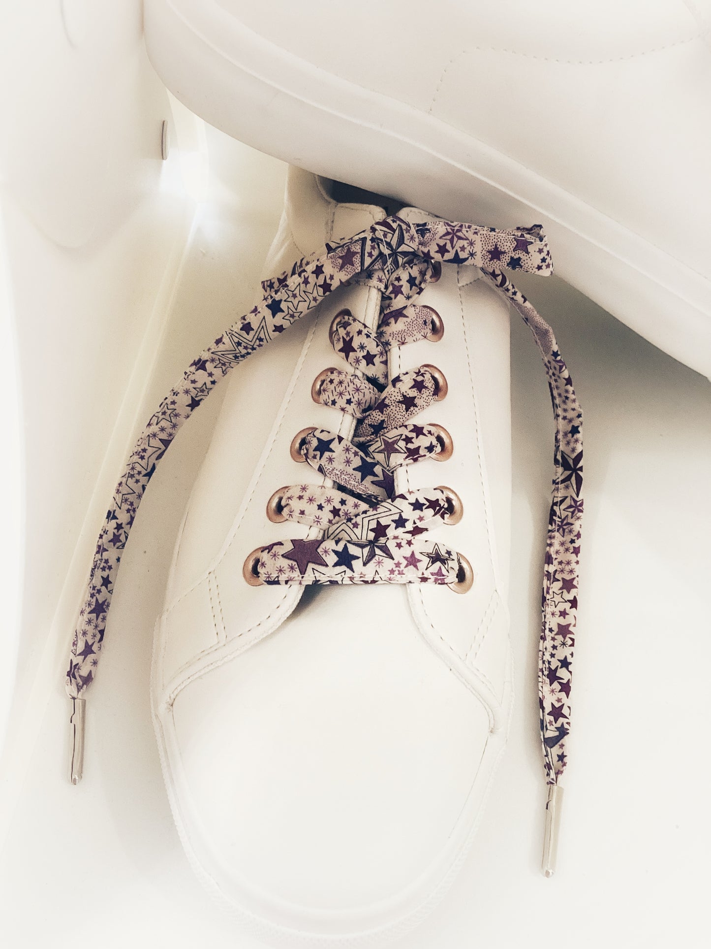 Lacets fleuri liberty